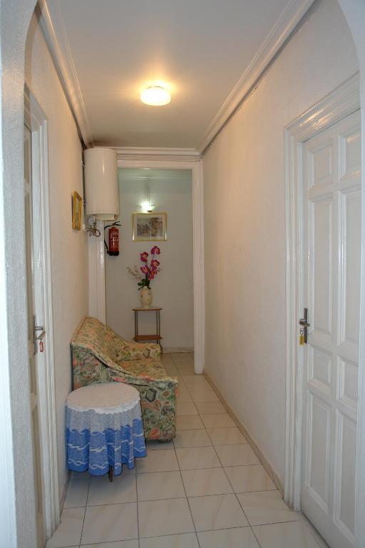 Hostal Dos Naciones Madrid Buitenkant foto